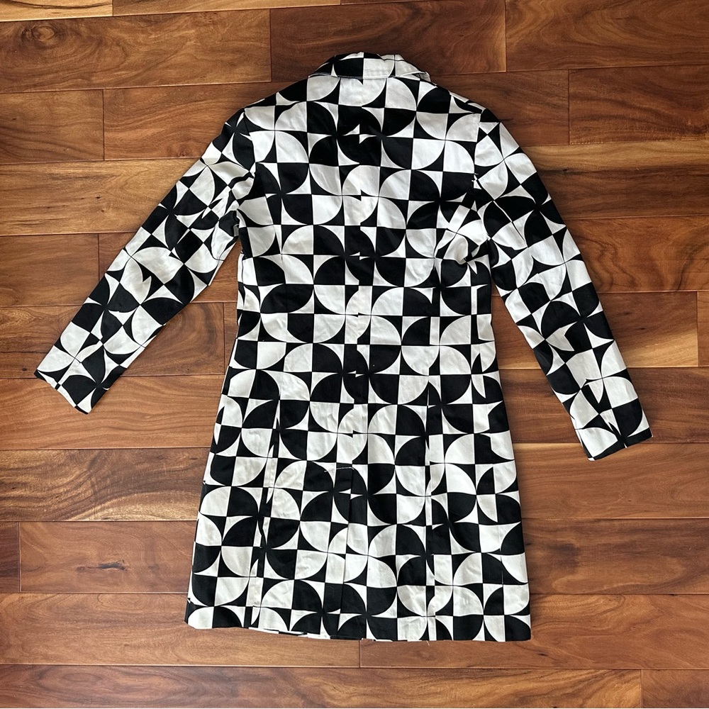 Nine West Black and Off White Geometric Jacket Jacket size Medium - Picture 6 of 6